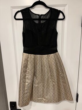 Ark & Co Black Bodice with Gold Chevron Skirt Dress